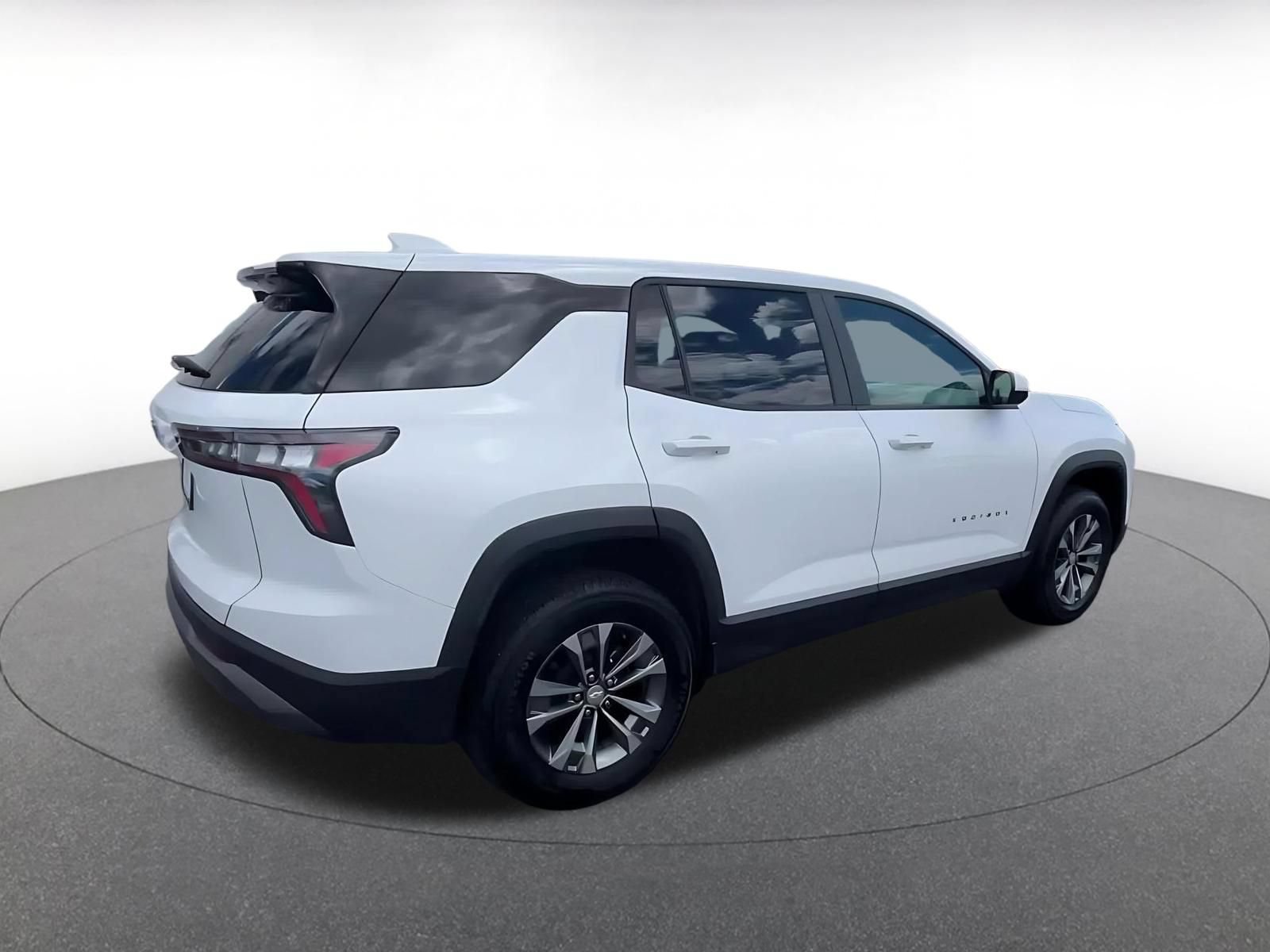 Thumbnail: 2025 Chevrolet Equinox - 13