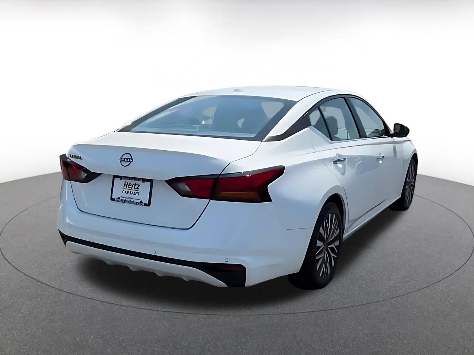 Thumbnail: 2025 Nissan Altima - 13