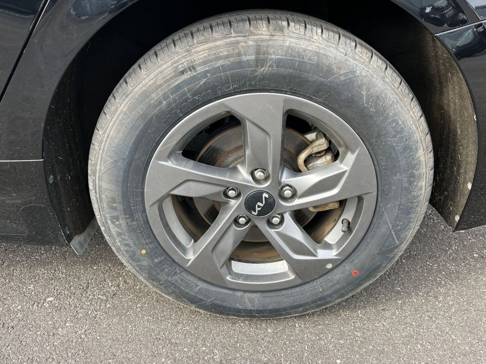 2023 Kia K5 LXS 28