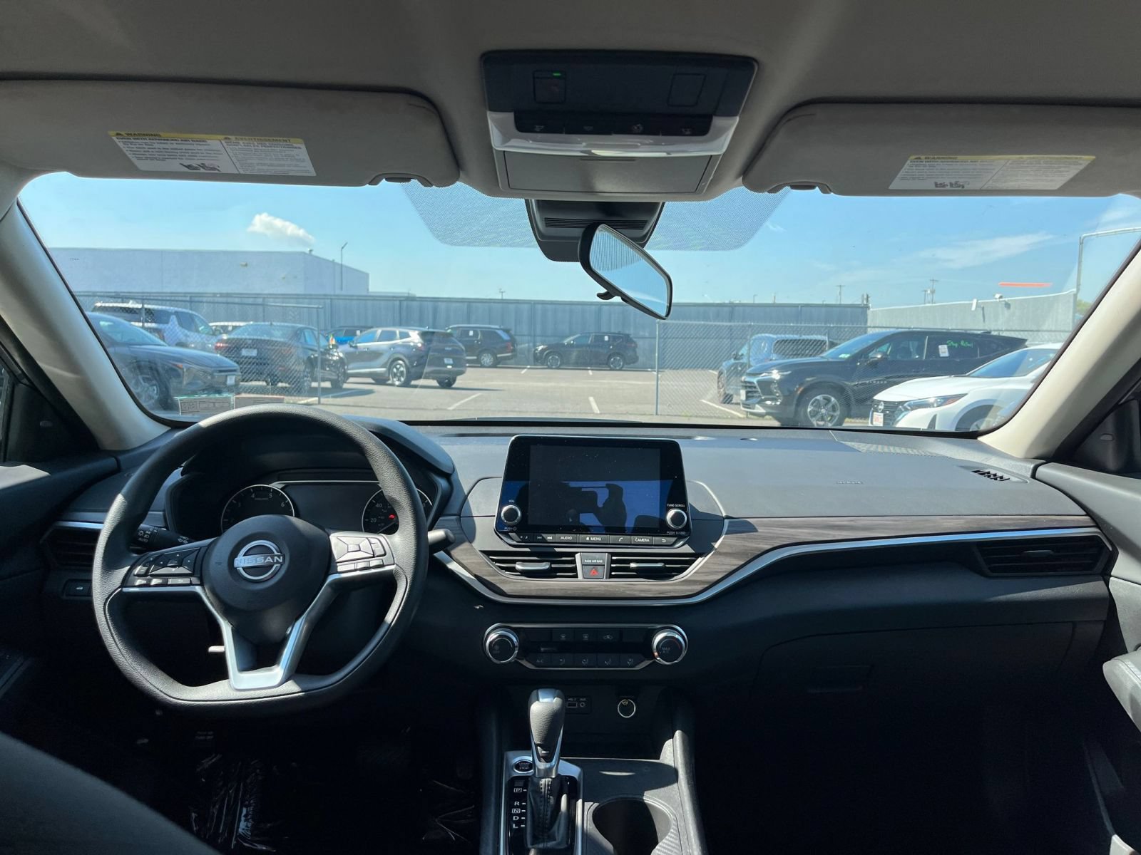 Thumbnail: 2025 Nissan Altima - 29