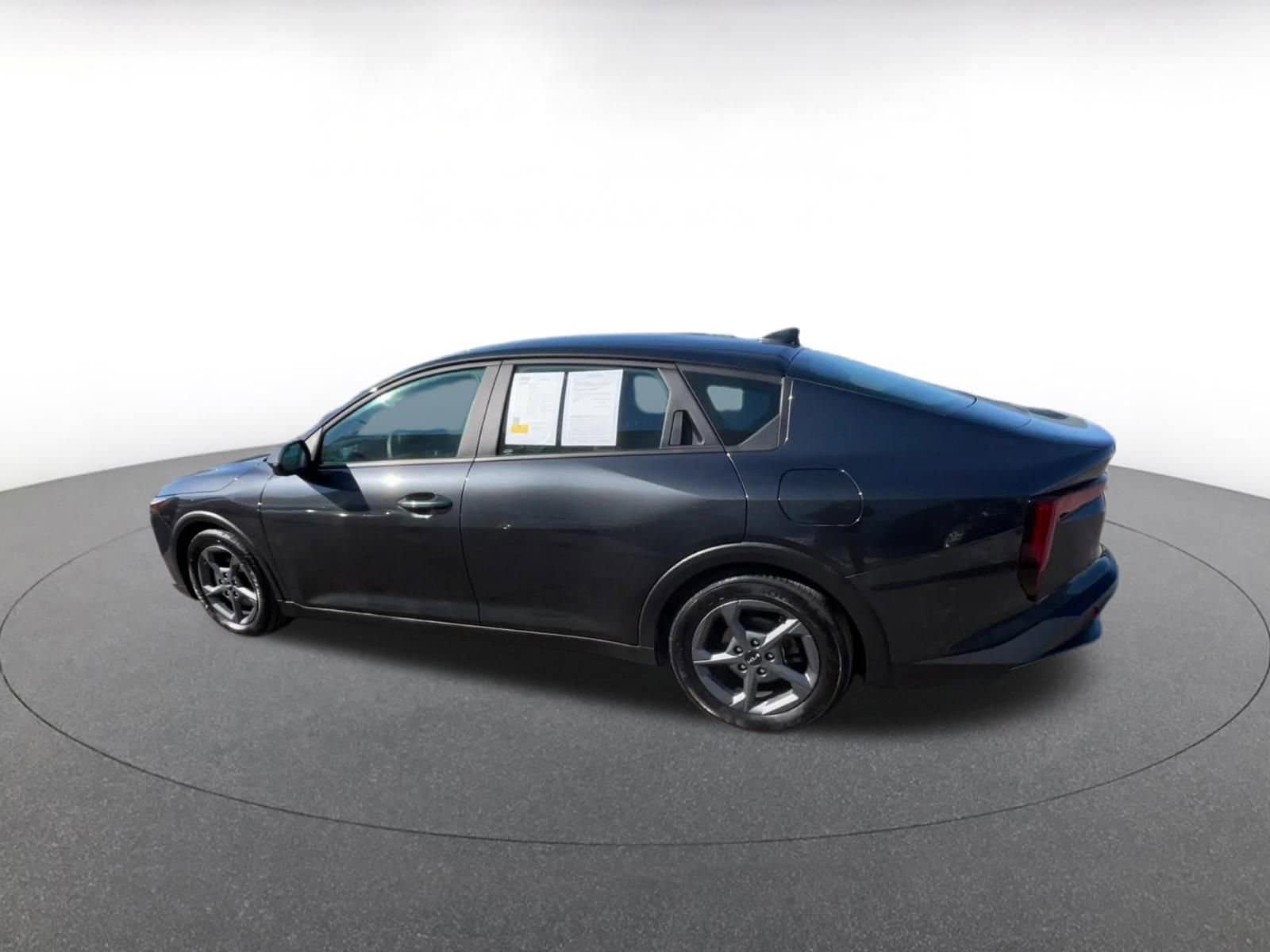 Thumbnail: 2025 Kia K4 - 8