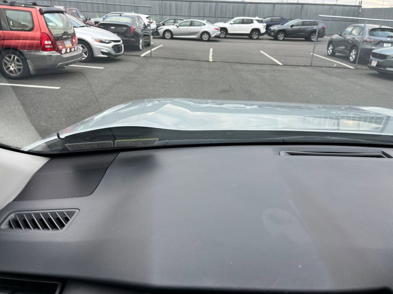 Thumbnail: 2025 Toyota RAV4 - 34