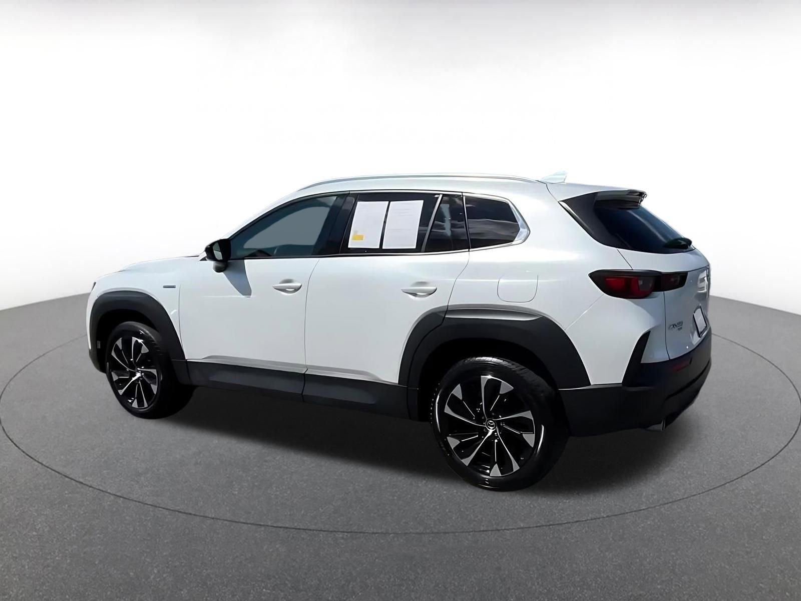 Thumbnail: 2025 Mazda CX-50 - 10