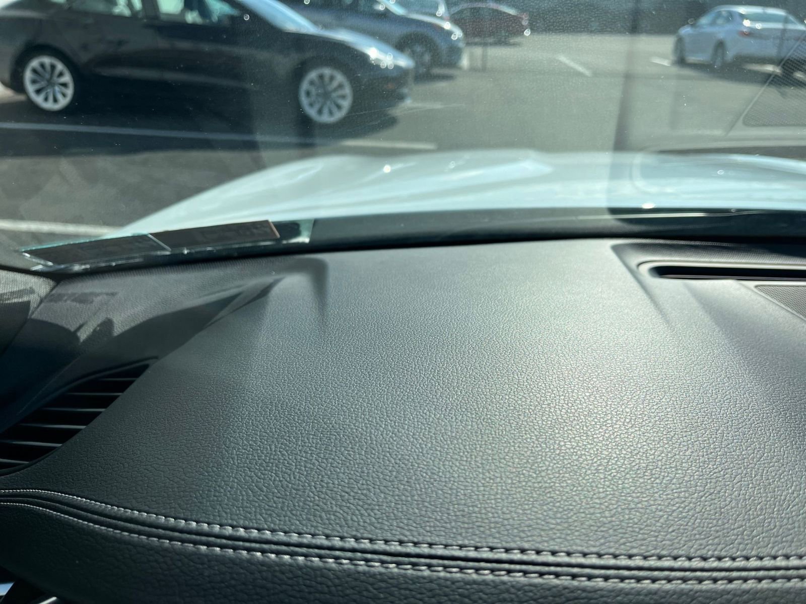 Thumbnail: 2025 Genesis G70 - 34