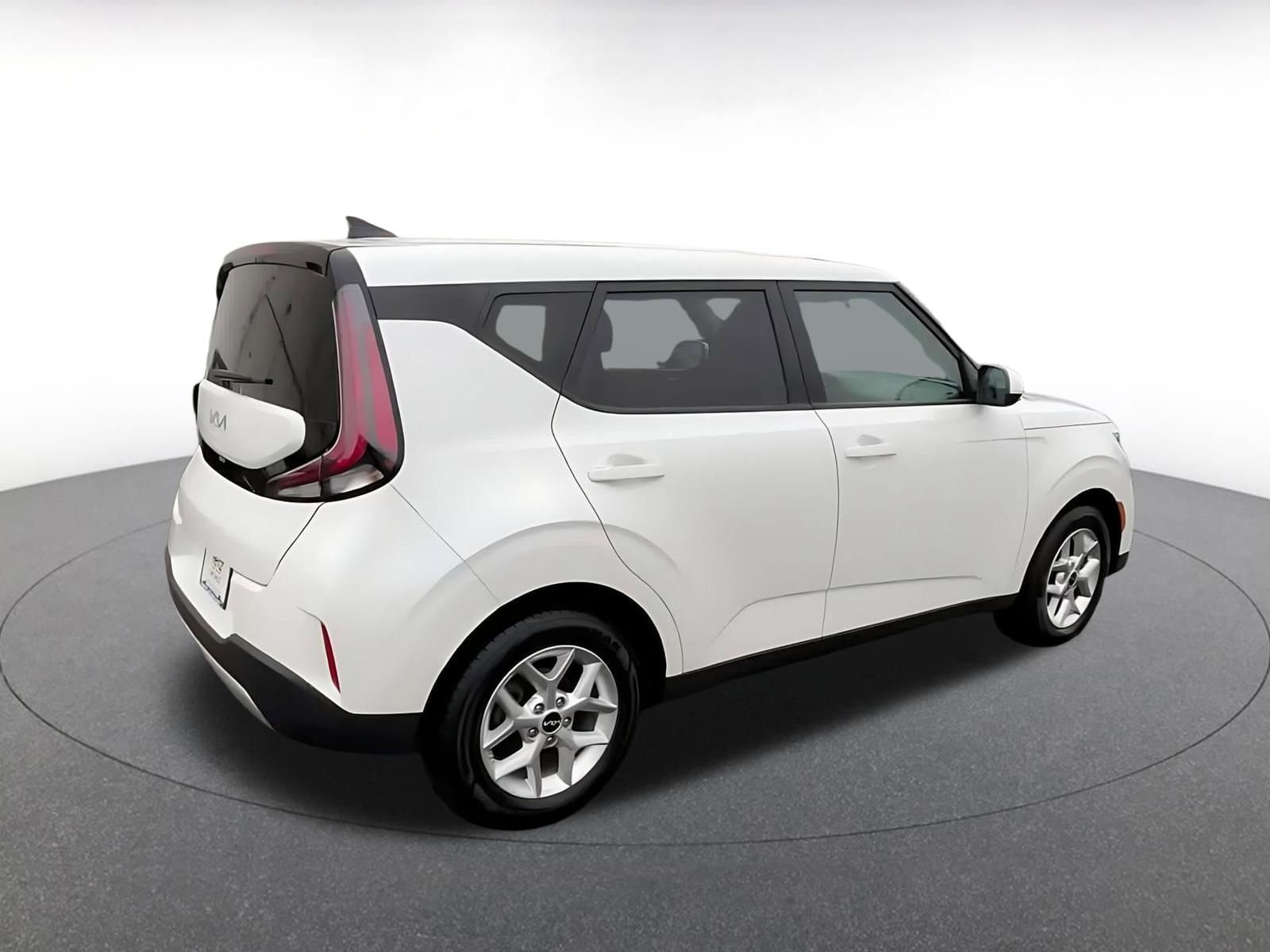 Thumbnail: 2025 Kia Soul - 15