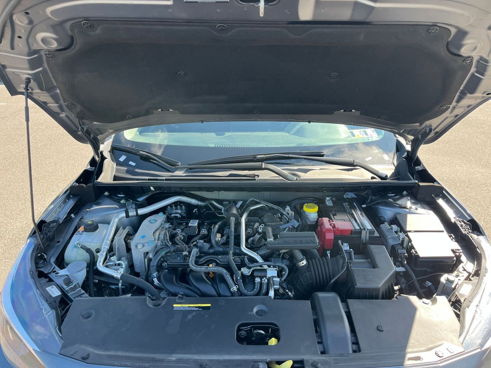 Thumbnail: 2024 Nissan Sentra - 31