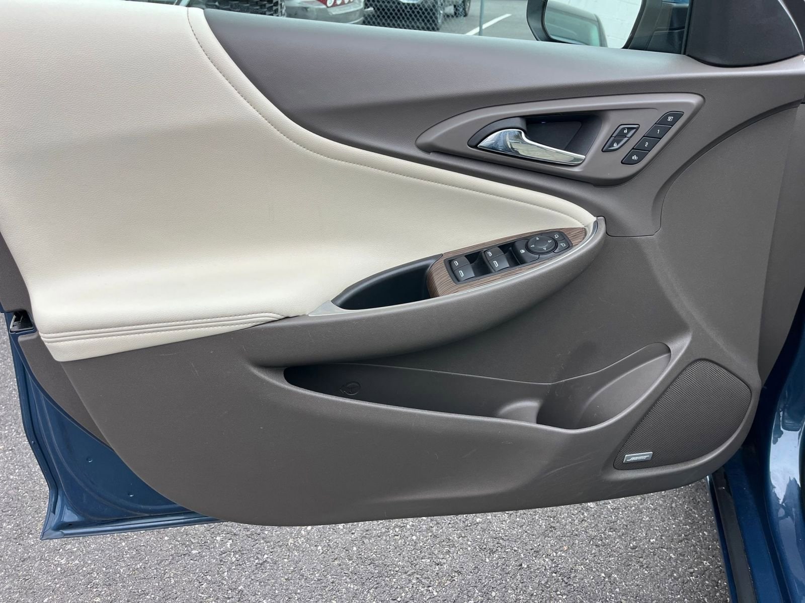 Thumbnail: 2024 Chevrolet Malibu - 20