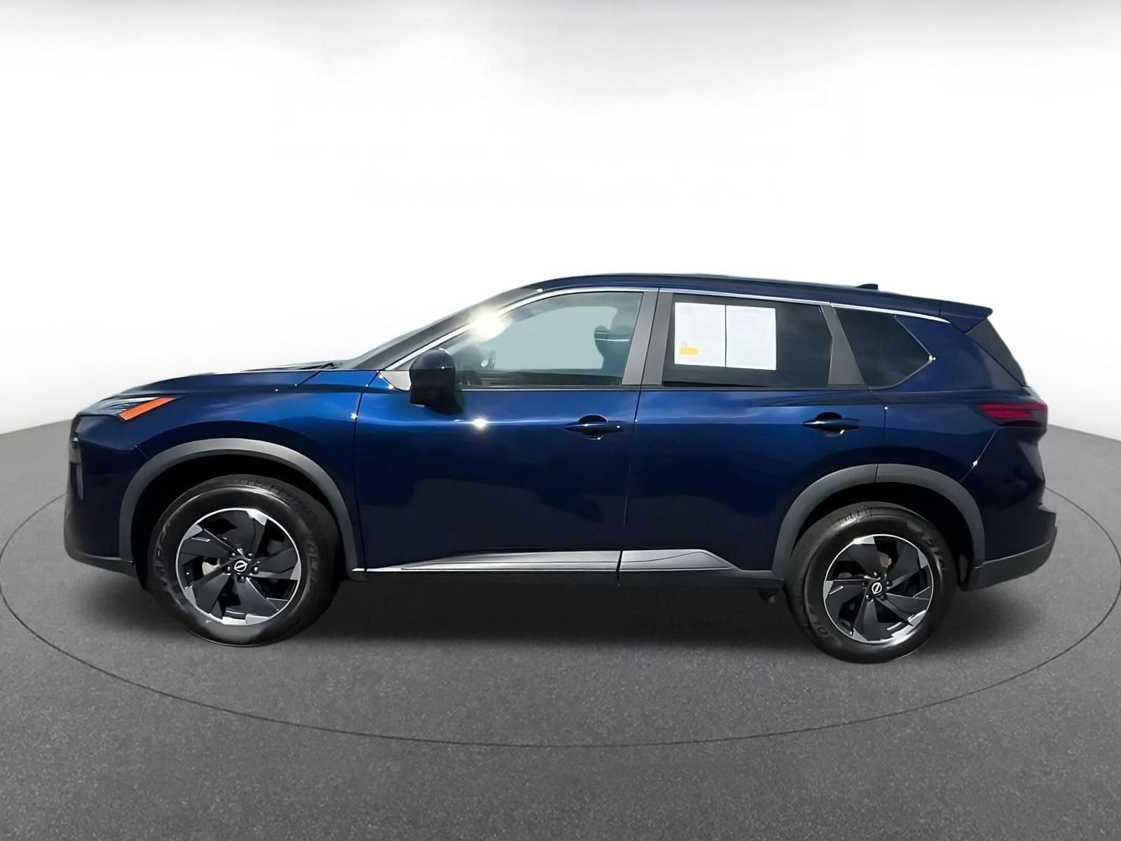 Thumbnail: 2025 Nissan Rogue - 8