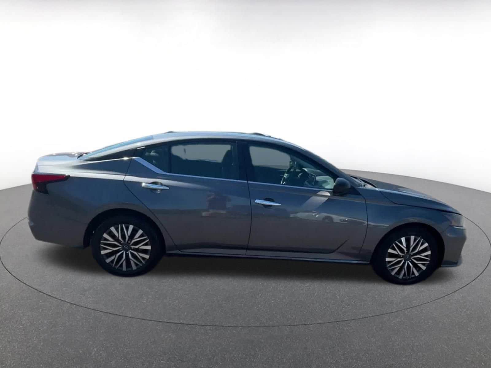 Thumbnail: 2024 Nissan Altima - 16