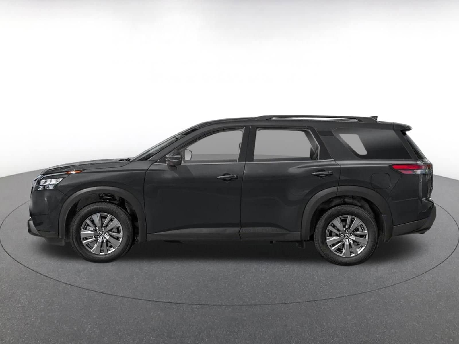 Thumbnail: 2025 Nissan Pathfinder - 3
