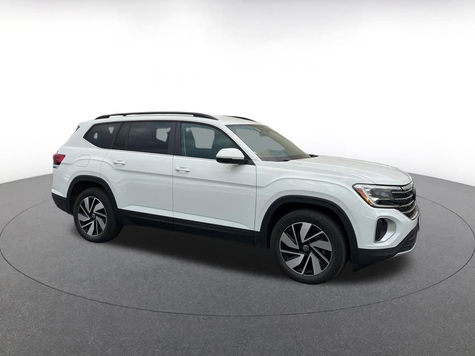 Thumbnail: 2025 Volkswagen Atlas - 1