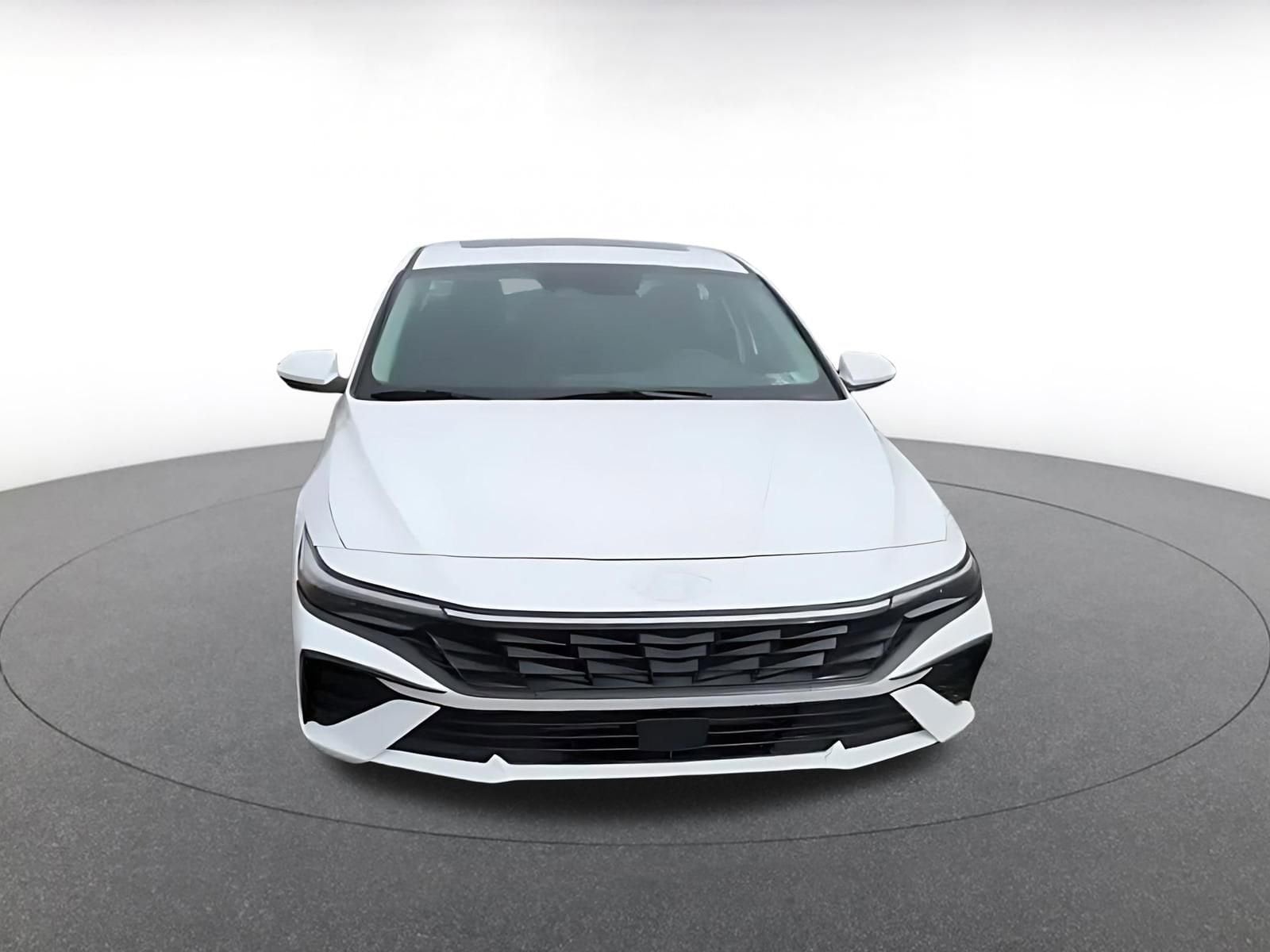 Thumbnail: 2025 Hyundai Elantra - 5