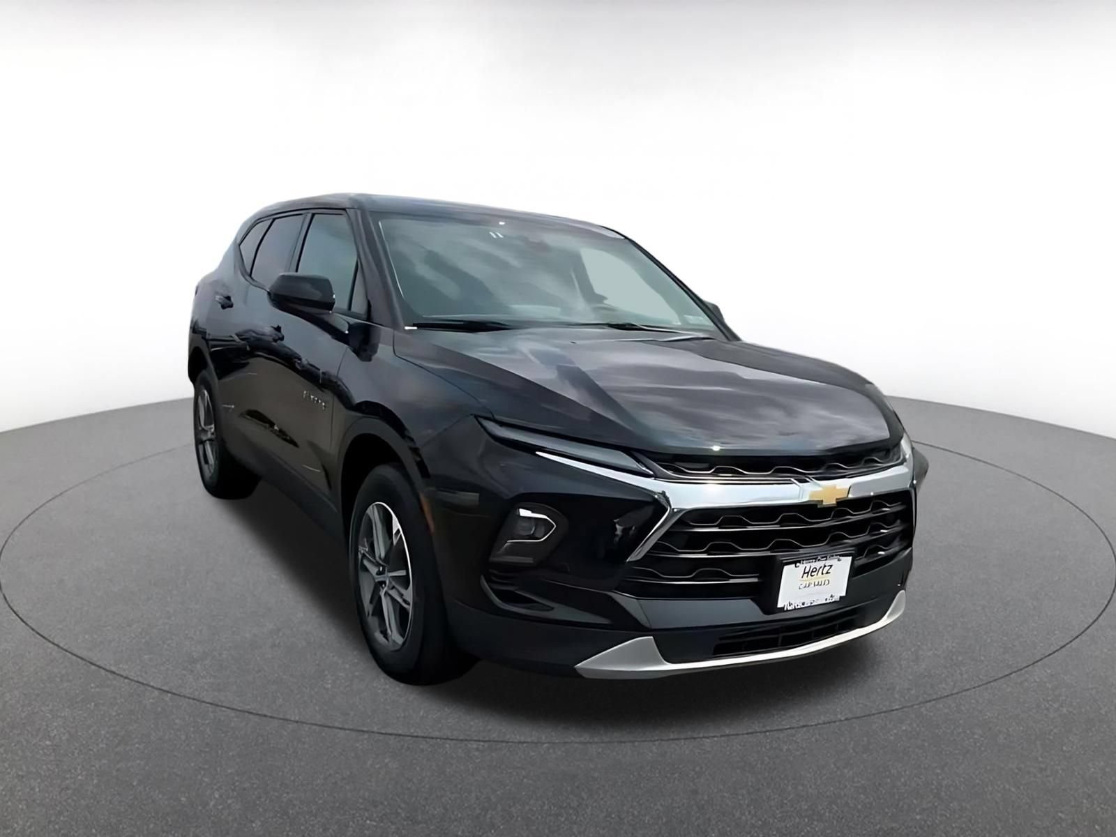 Thumbnail: 2025 Chevrolet Blazer - 3