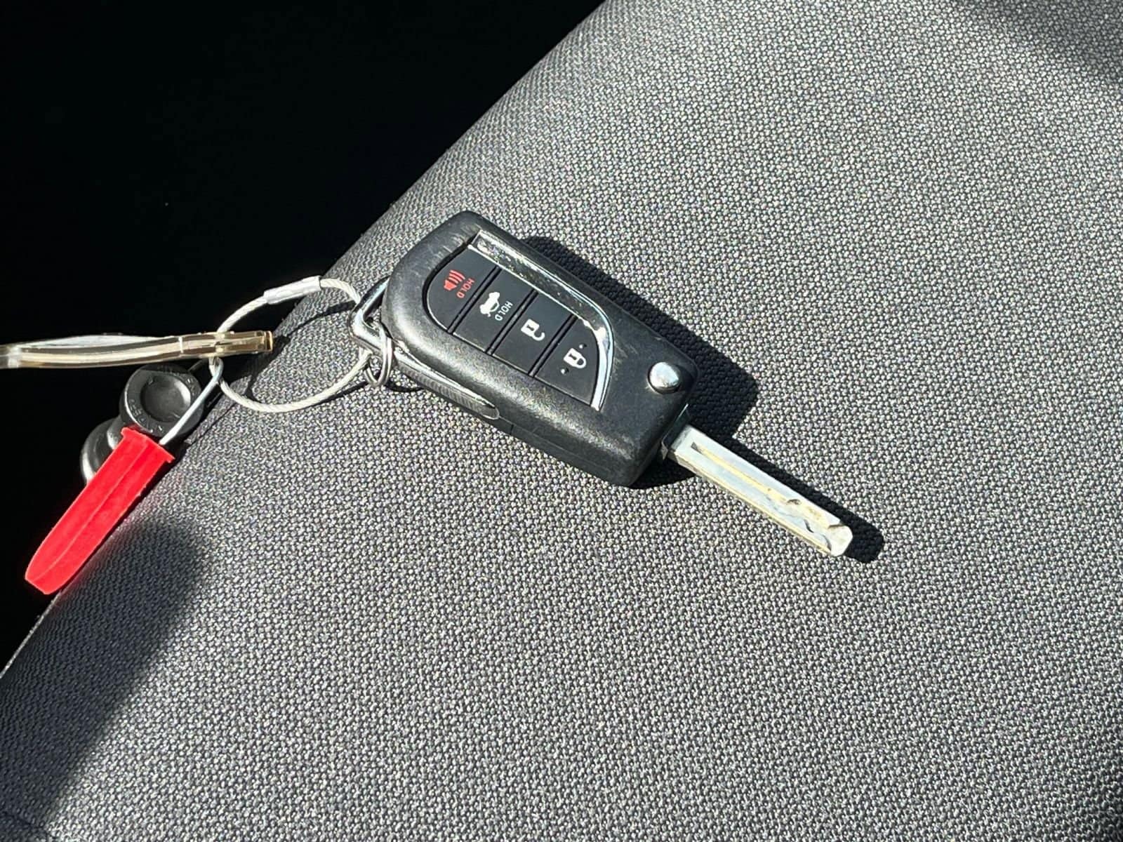 Thumbnail: 2025 Toyota Corolla - 21