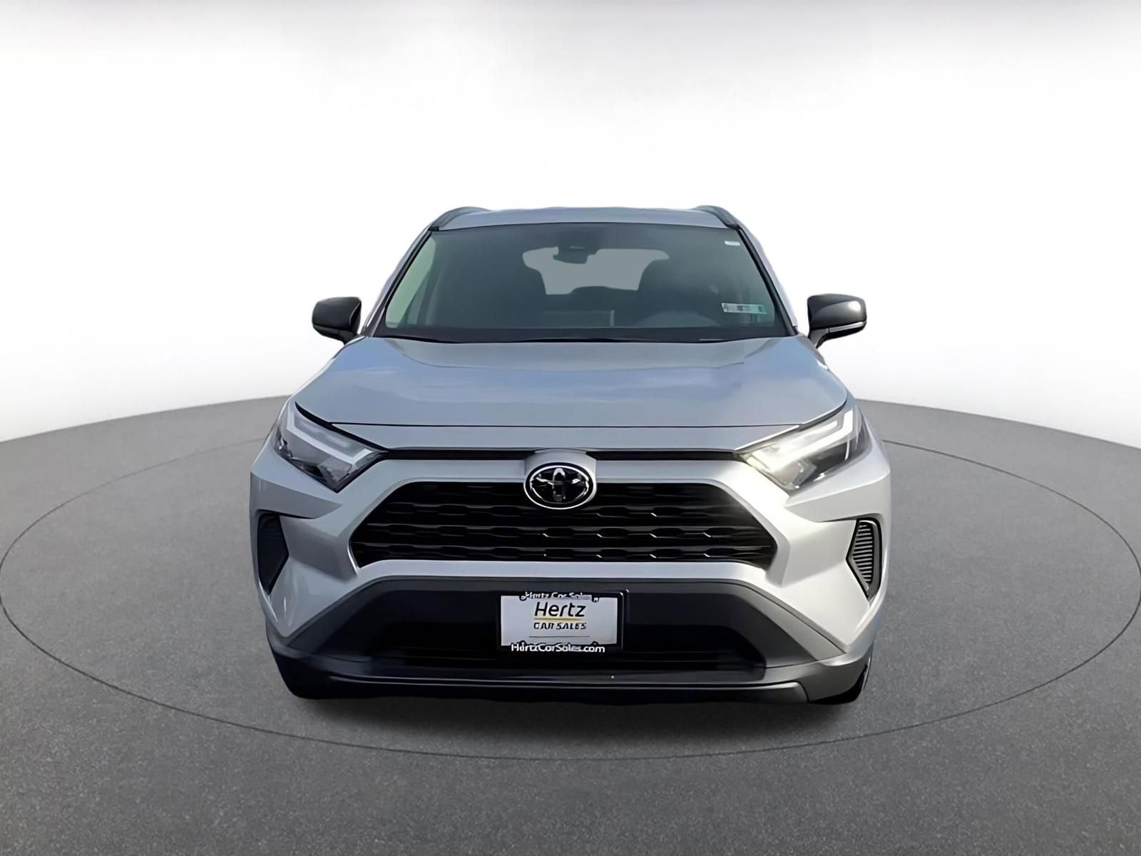 Thumbnail: 2025 Toyota RAV4 - 5