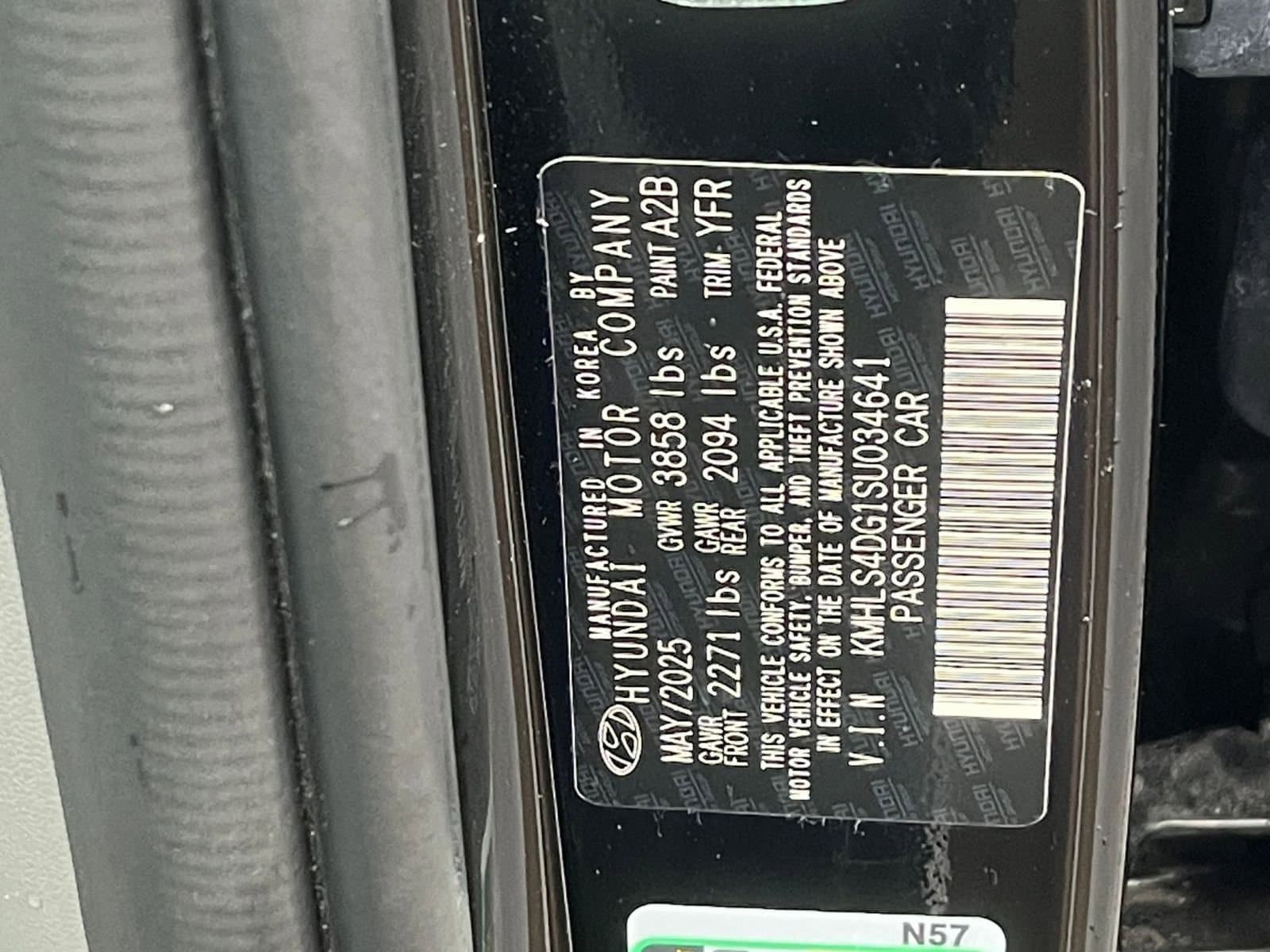 Thumbnail: 2025 Hyundai Elantra - 30