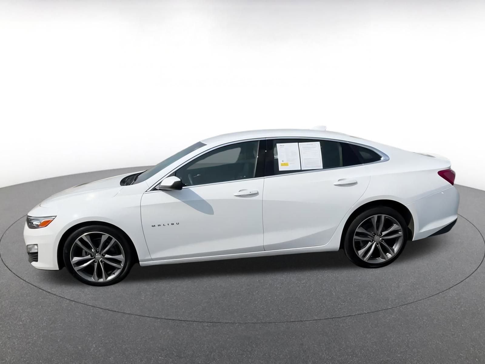 Thumbnail: 2024 Chevrolet Malibu - 8
