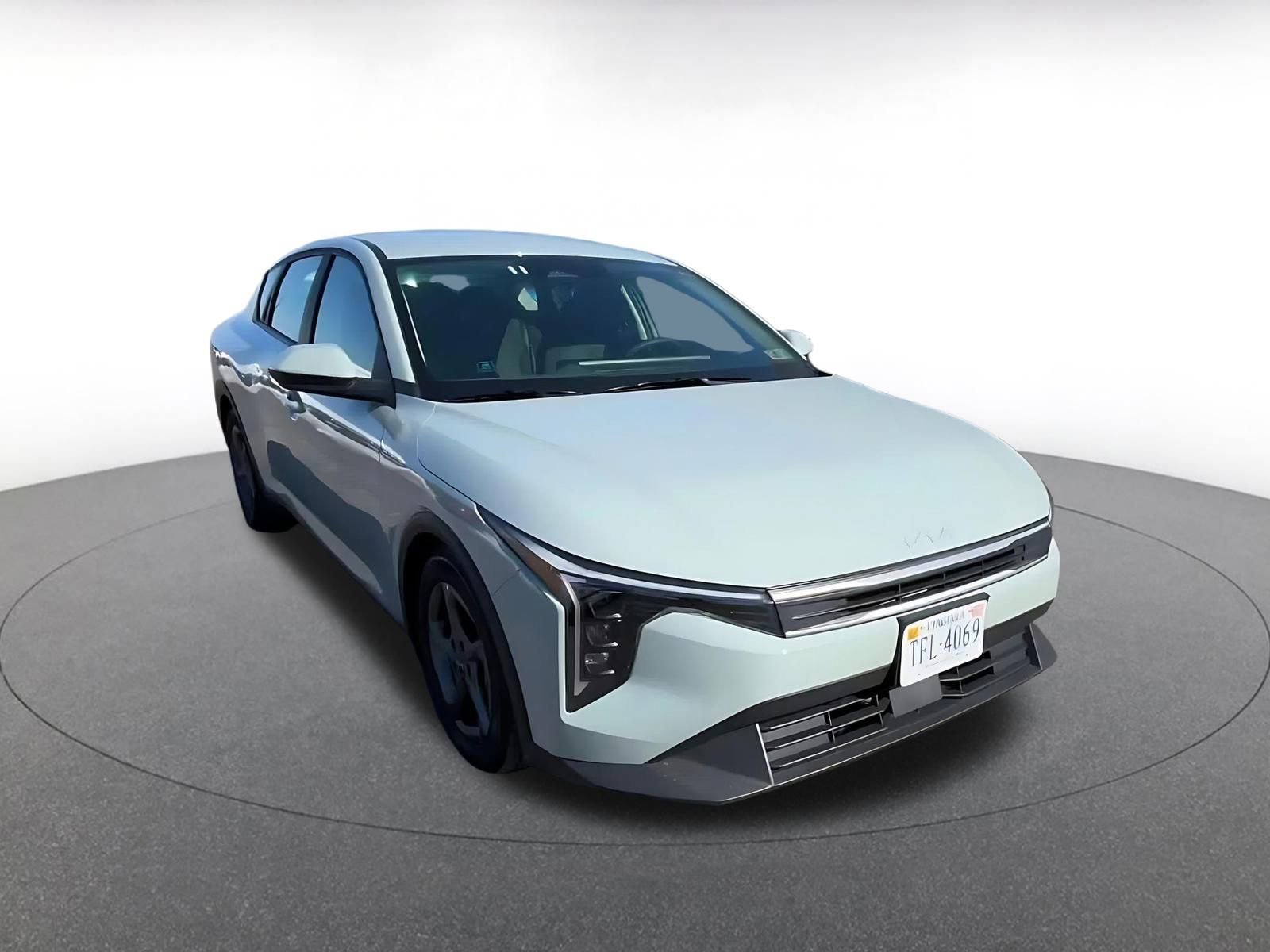 Thumbnail: 2025 Kia K4 - 2