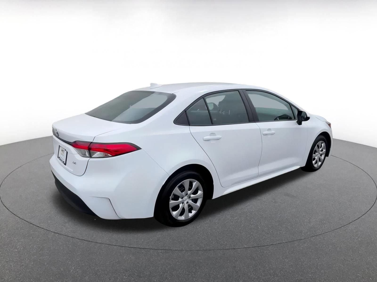 Thumbnail: 2024 Toyota Corolla - 15