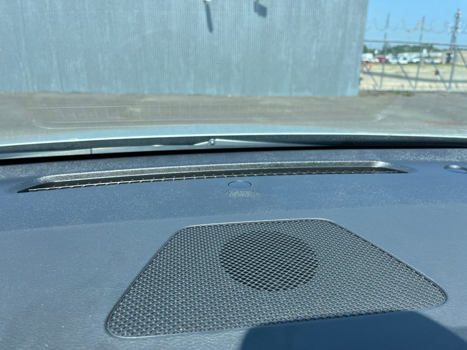 2024 Nissan Altima SV 18