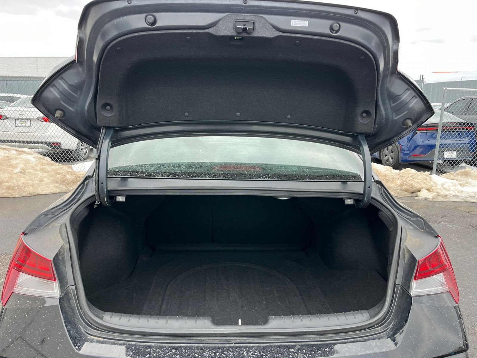 Thumbnail: 2025 Hyundai Elantra - 33