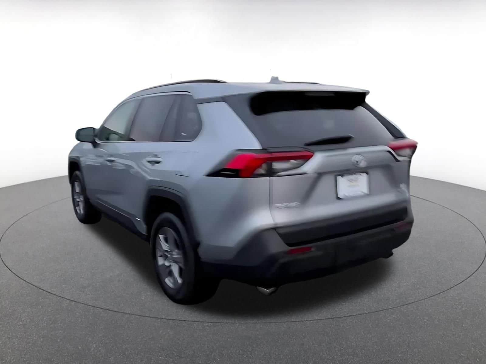 Thumbnail: 2025 Toyota RAV4 - 11
