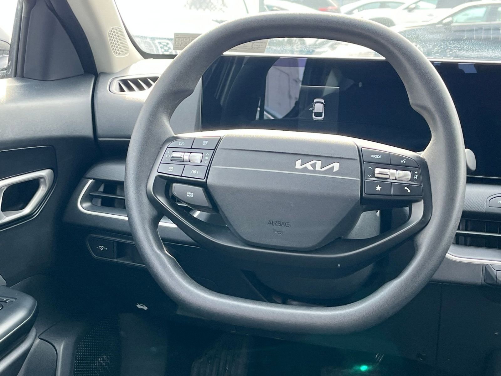 Thumbnail: 2025 Kia K4 - 28