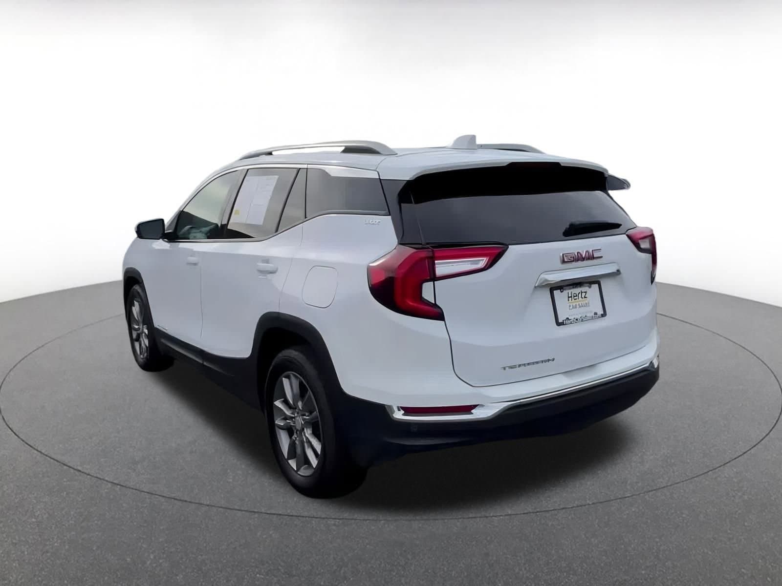 Thumbnail: 2023 GMC Terrain - 11