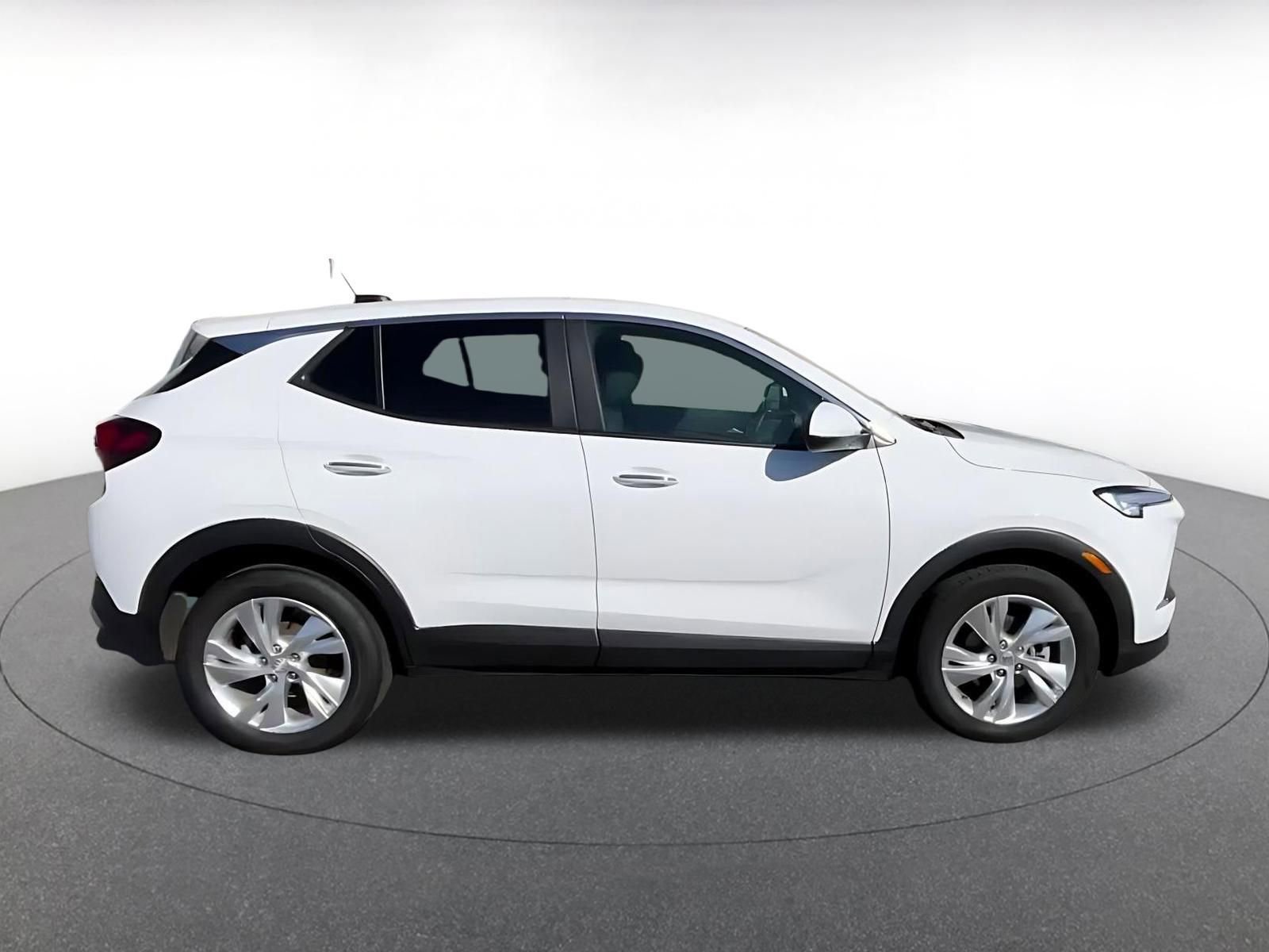 Thumbnail: 2025 Buick Encore GX - 16