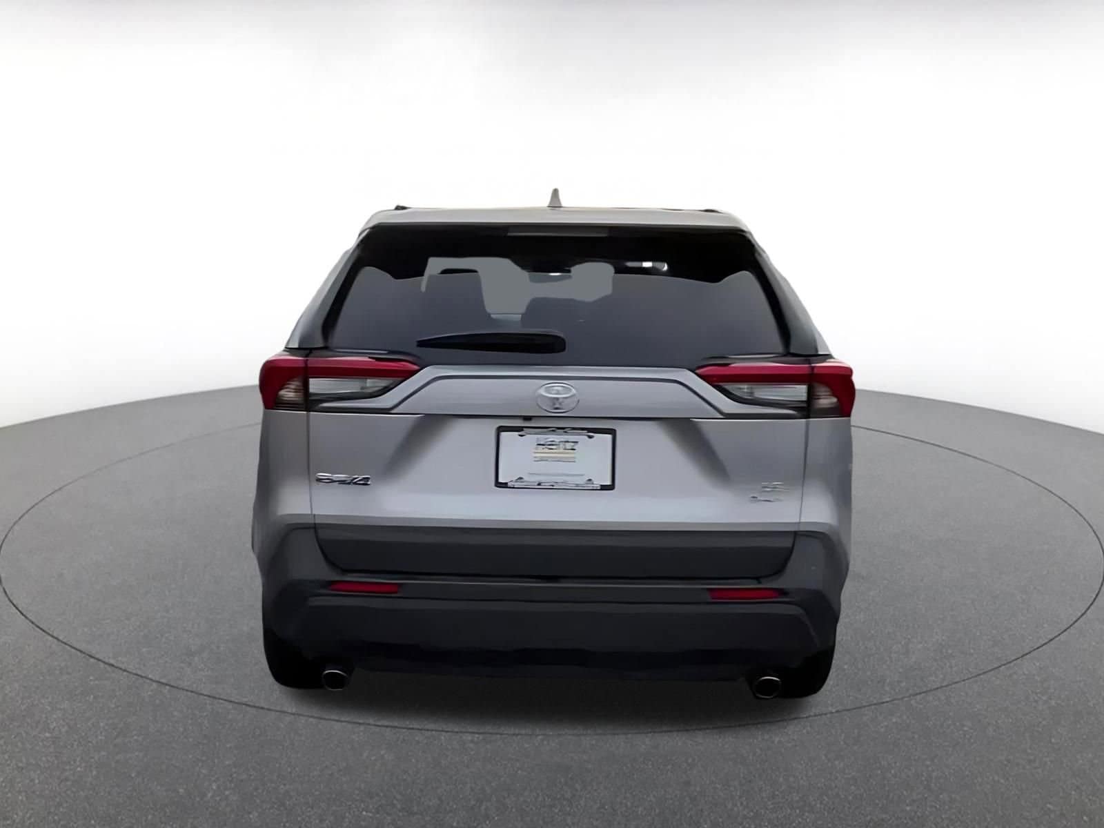 Thumbnail: 2025 Toyota RAV4 - 12