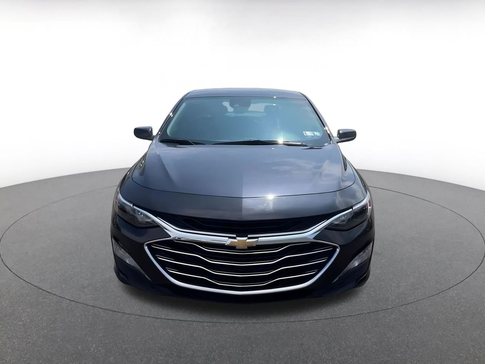 Thumbnail: 2023 Chevrolet Malibu - 5