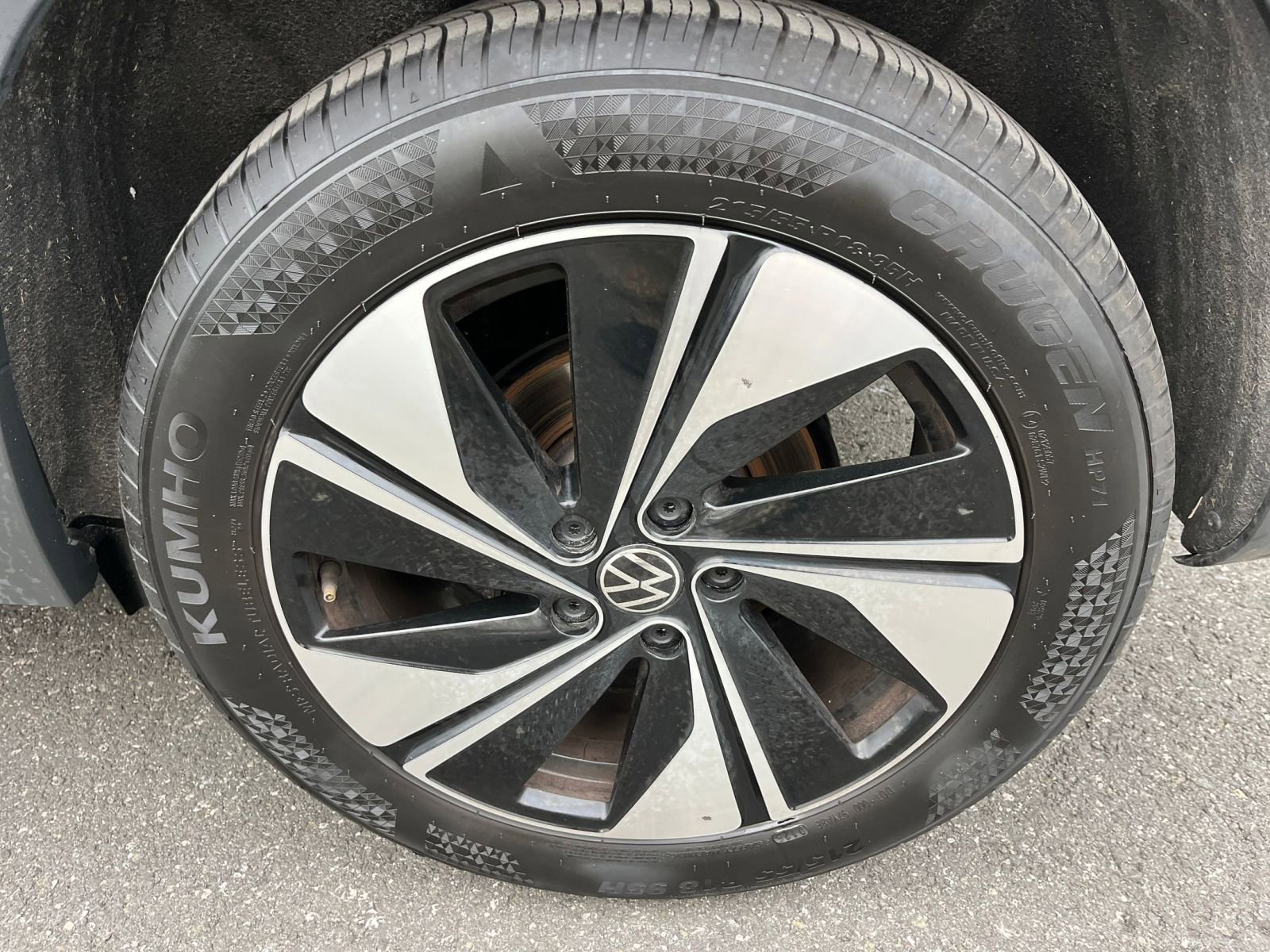 Thumbnail: 2025 Volkswagen Taos - 30