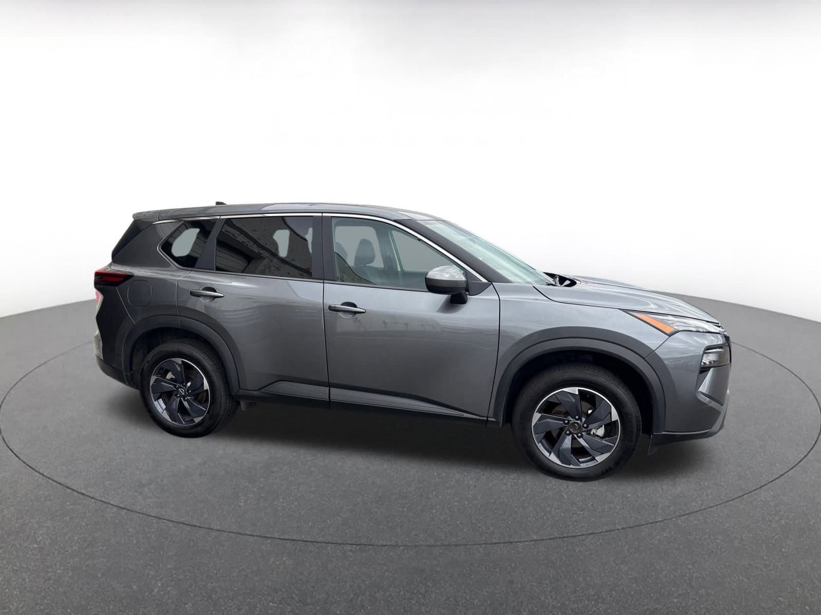 Thumbnail: 2024 Nissan Rogue - 1