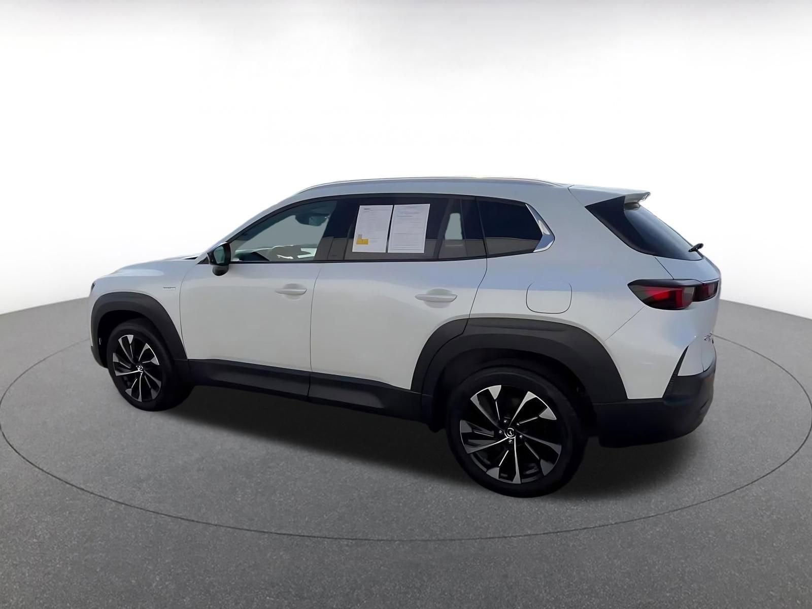 Thumbnail: 2025 Mazda CX-50 - 10