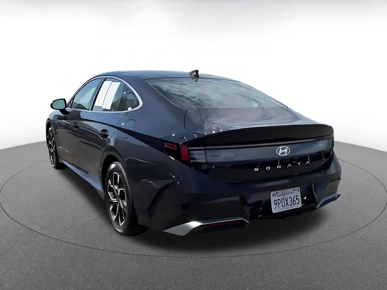 Thumbnail: 2025 Hyundai Sonata - 10