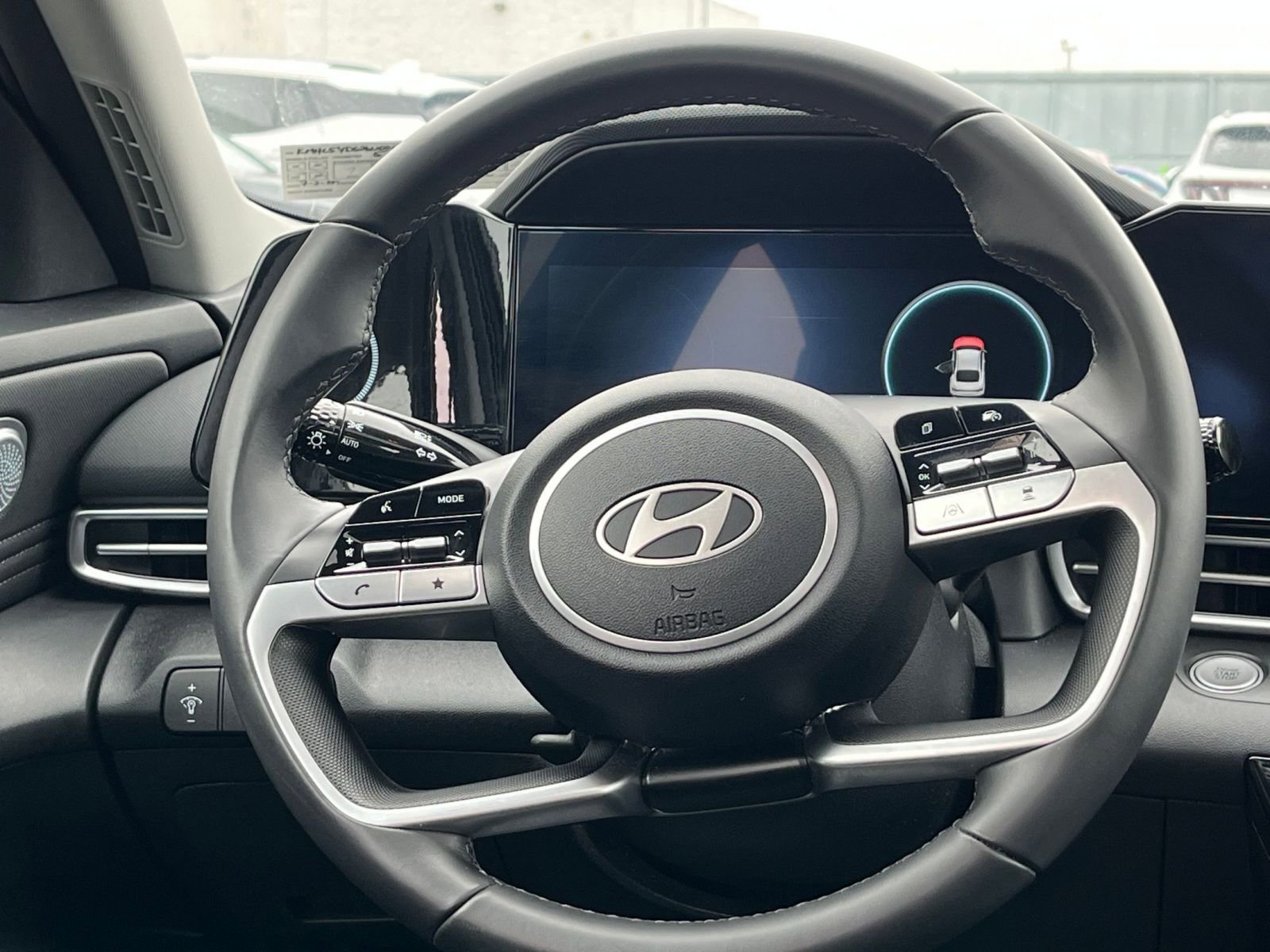 Thumbnail: 2025 Hyundai Elantra - 28