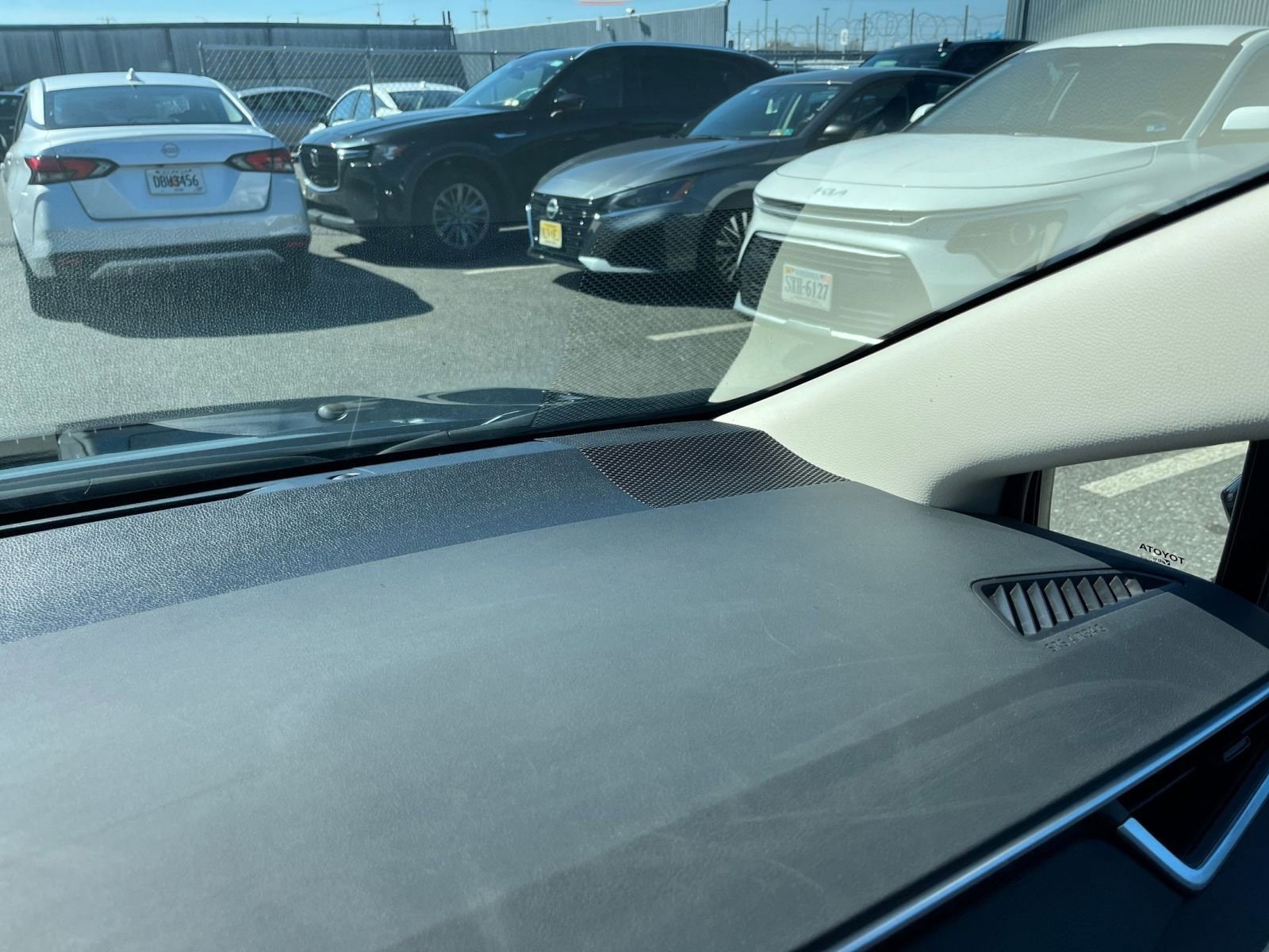 Thumbnail: 2025 Toyota Corolla - 34