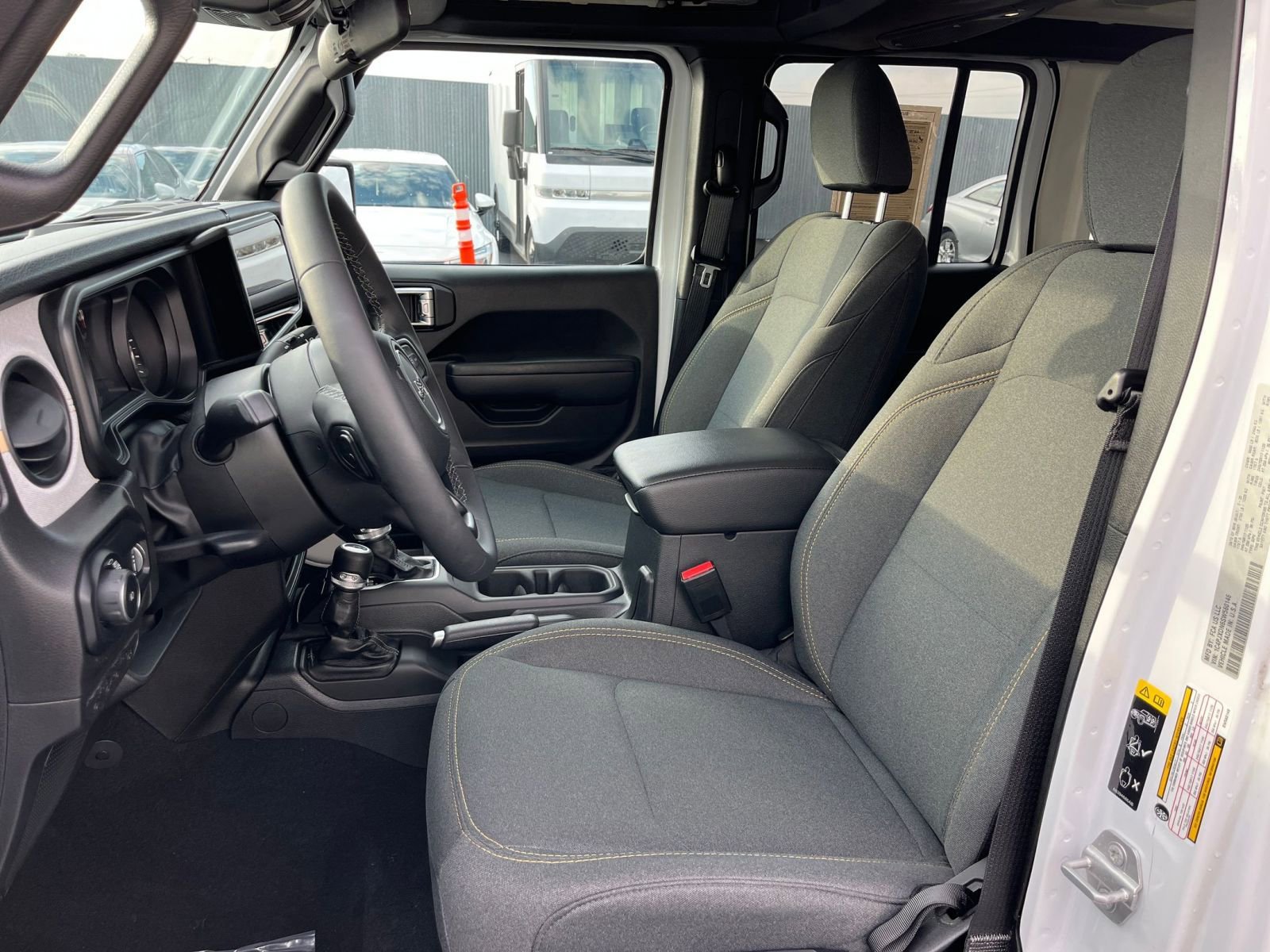 Thumbnail: 2025 Jeep Wrangler - 35