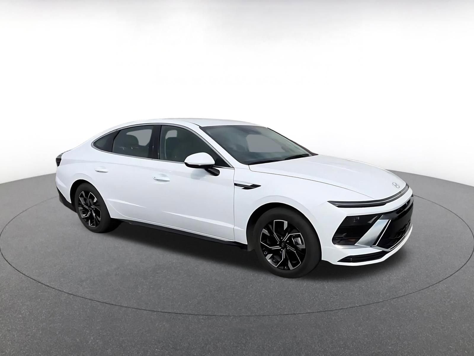 Thumbnail: 2025 Hyundai Sonata - 2