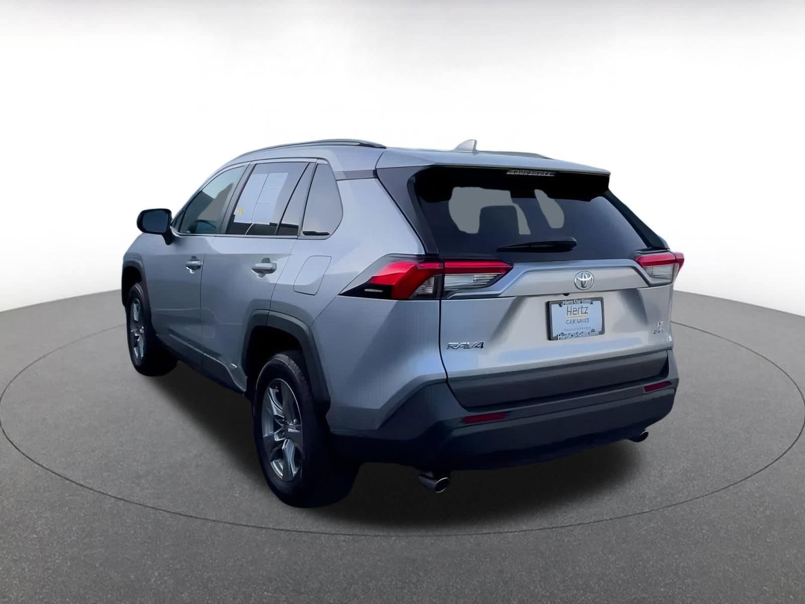 Thumbnail: 2025 Toyota RAV4 - 11