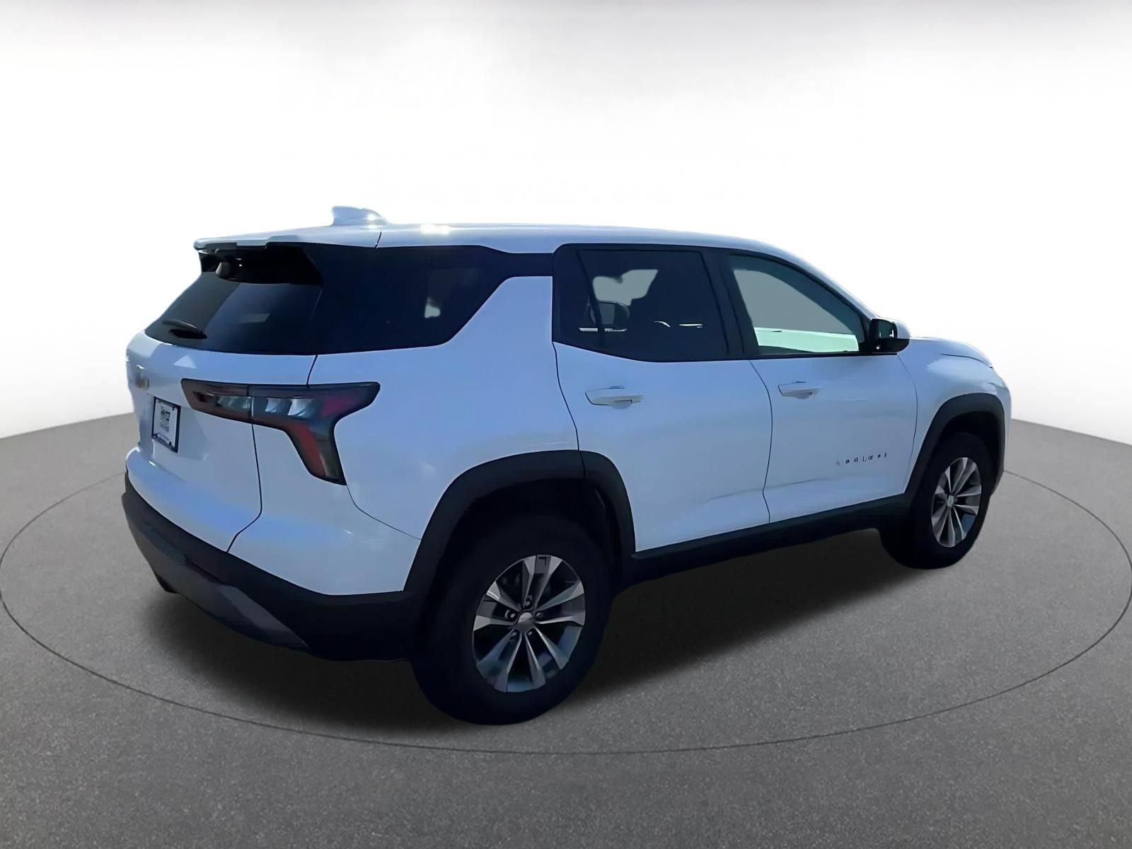 Thumbnail: 2025 Chevrolet Equinox - 14