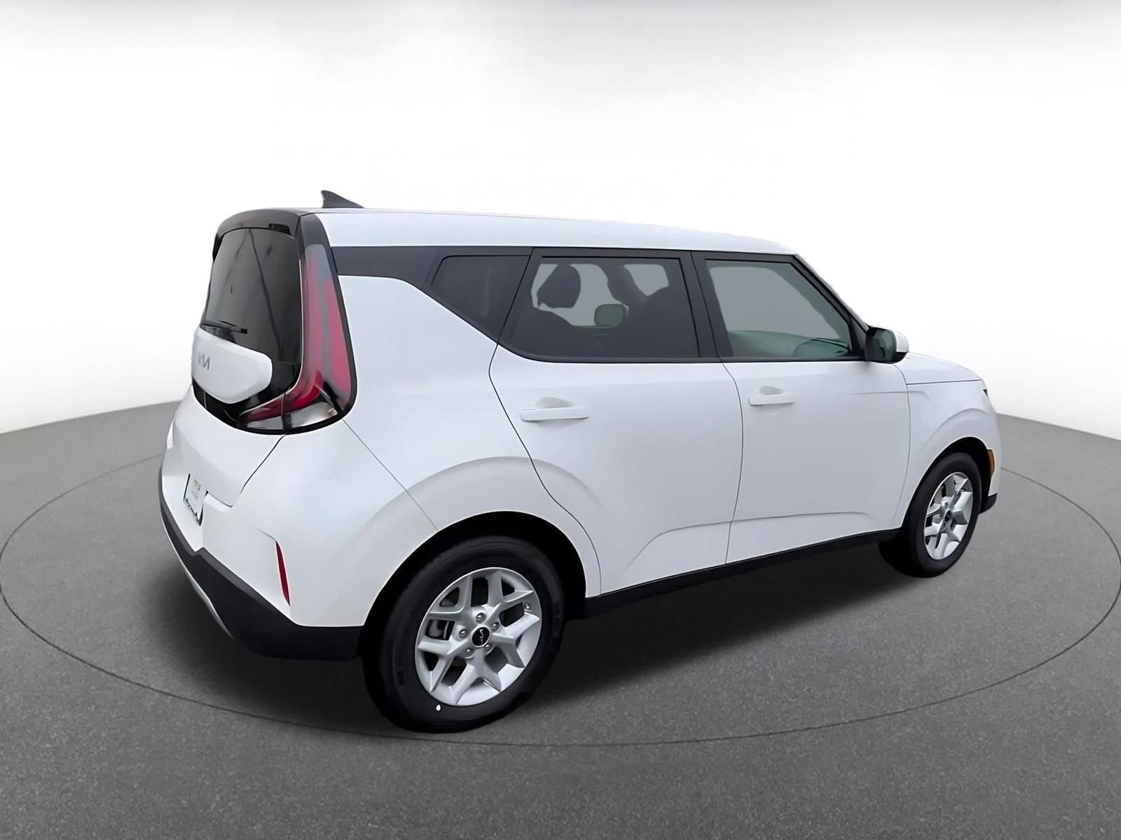 Thumbnail: 2025 Kia Soul - 13