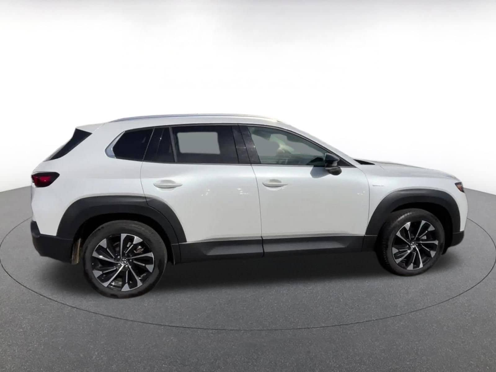 Thumbnail: 2025 Mazda CX-50 - 16