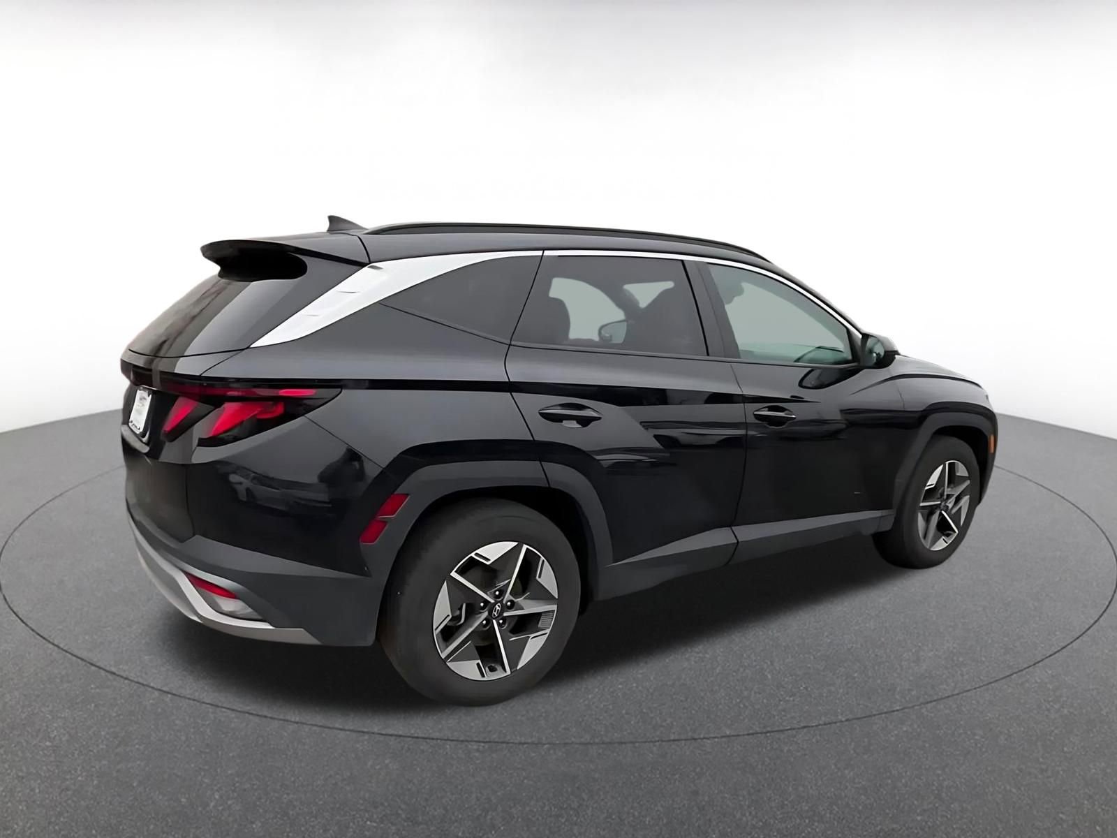 Thumbnail: 2025 Hyundai Tucson - 13