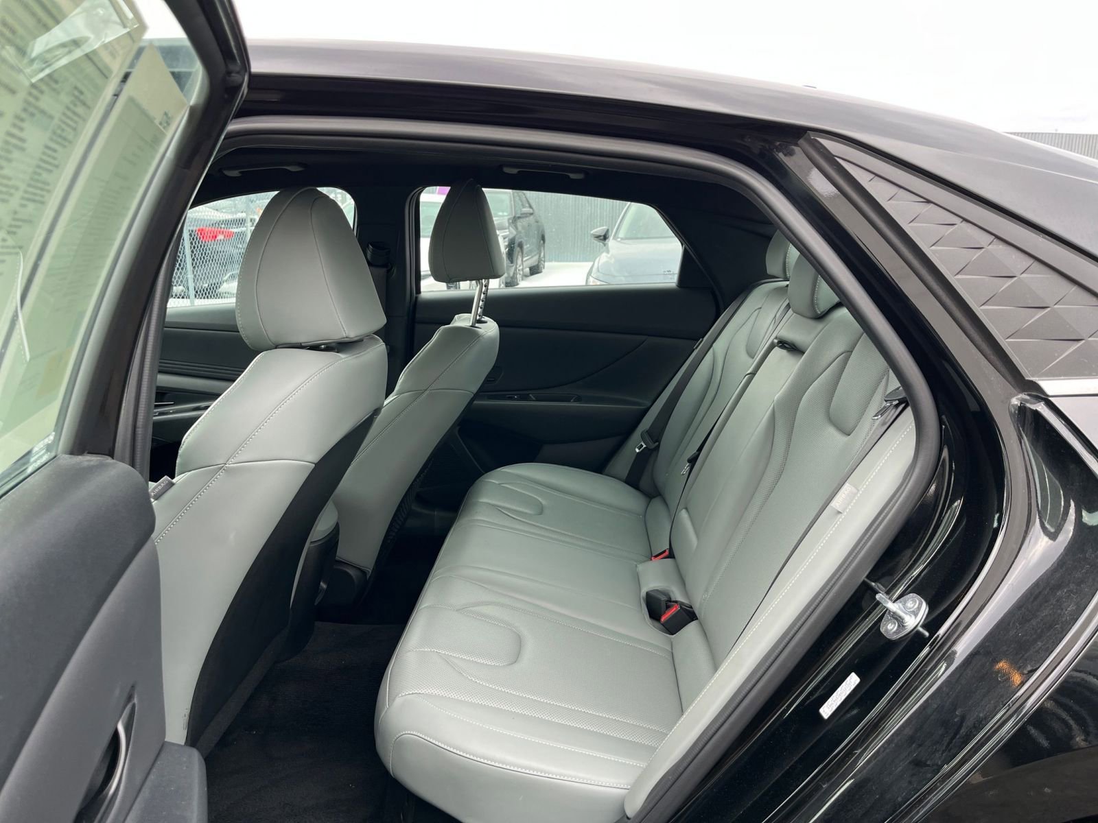 Thumbnail: 2025 Hyundai Elantra - 27