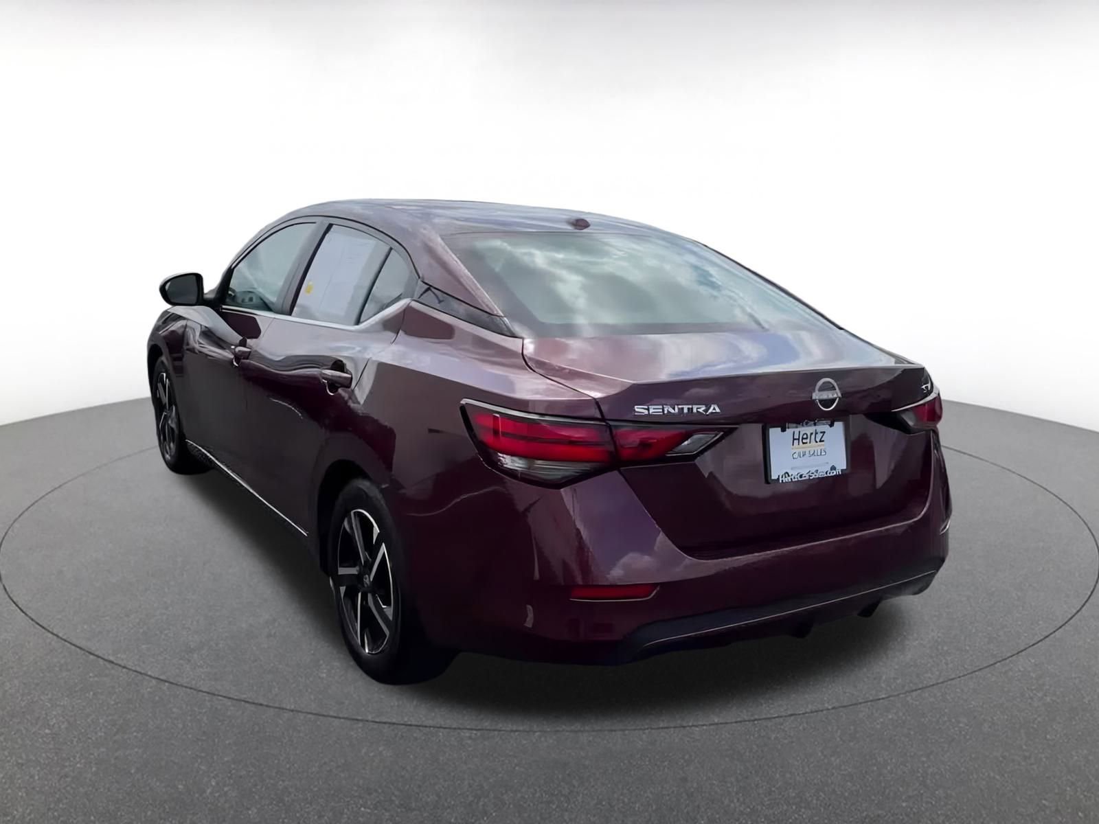 Thumbnail: 2024 Nissan Sentra - 11