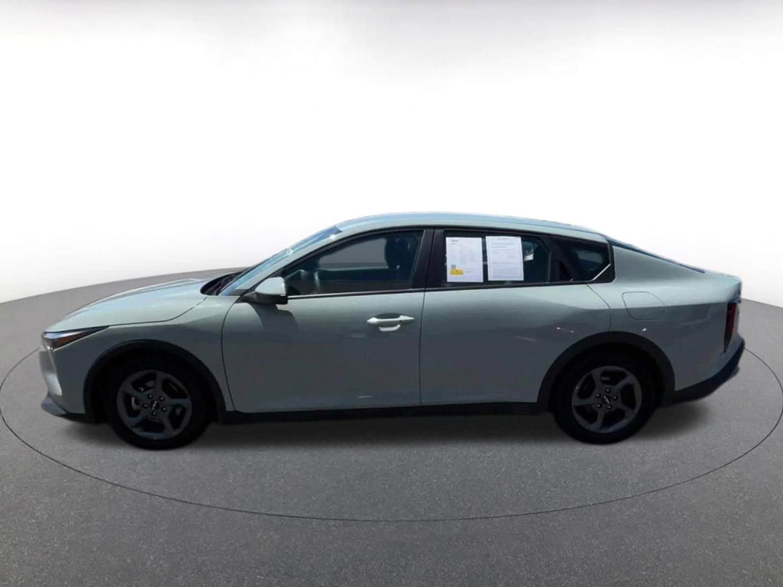 Thumbnail: 2025 Kia K4 - 8