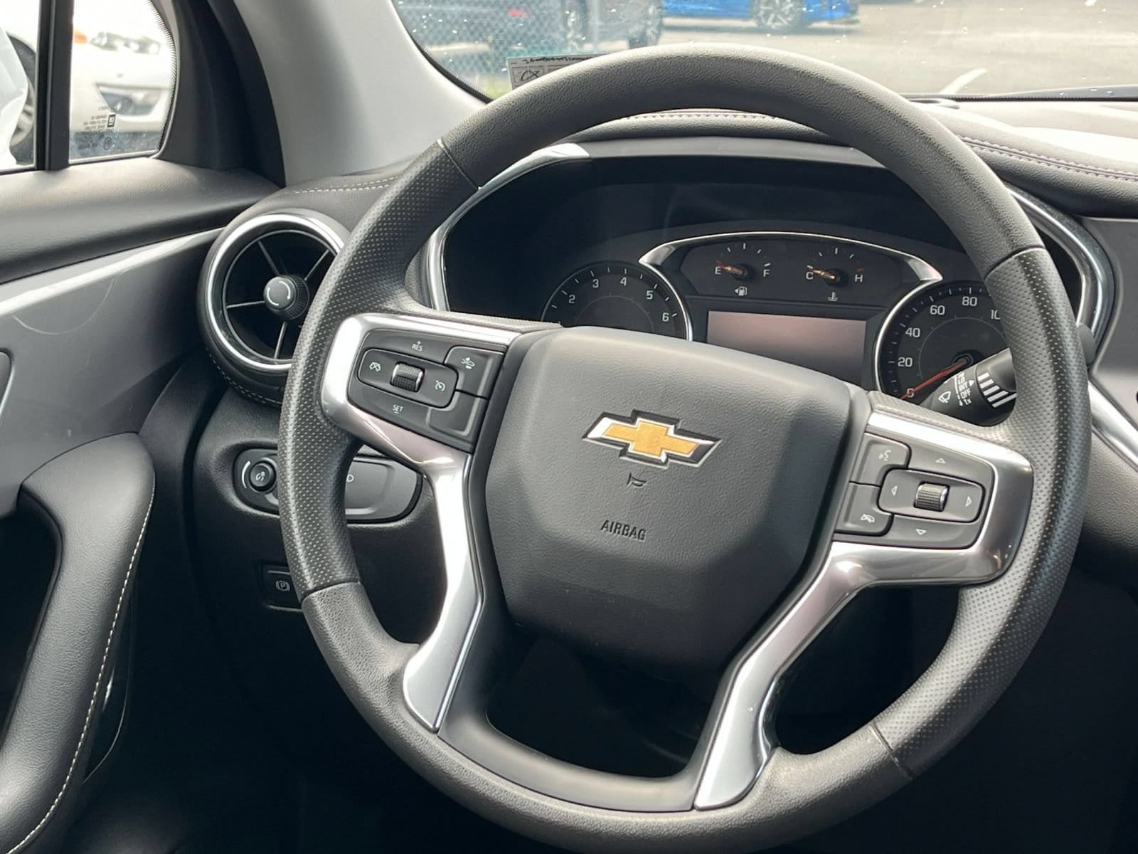 Thumbnail: 2026 Chevrolet Blazer - 29