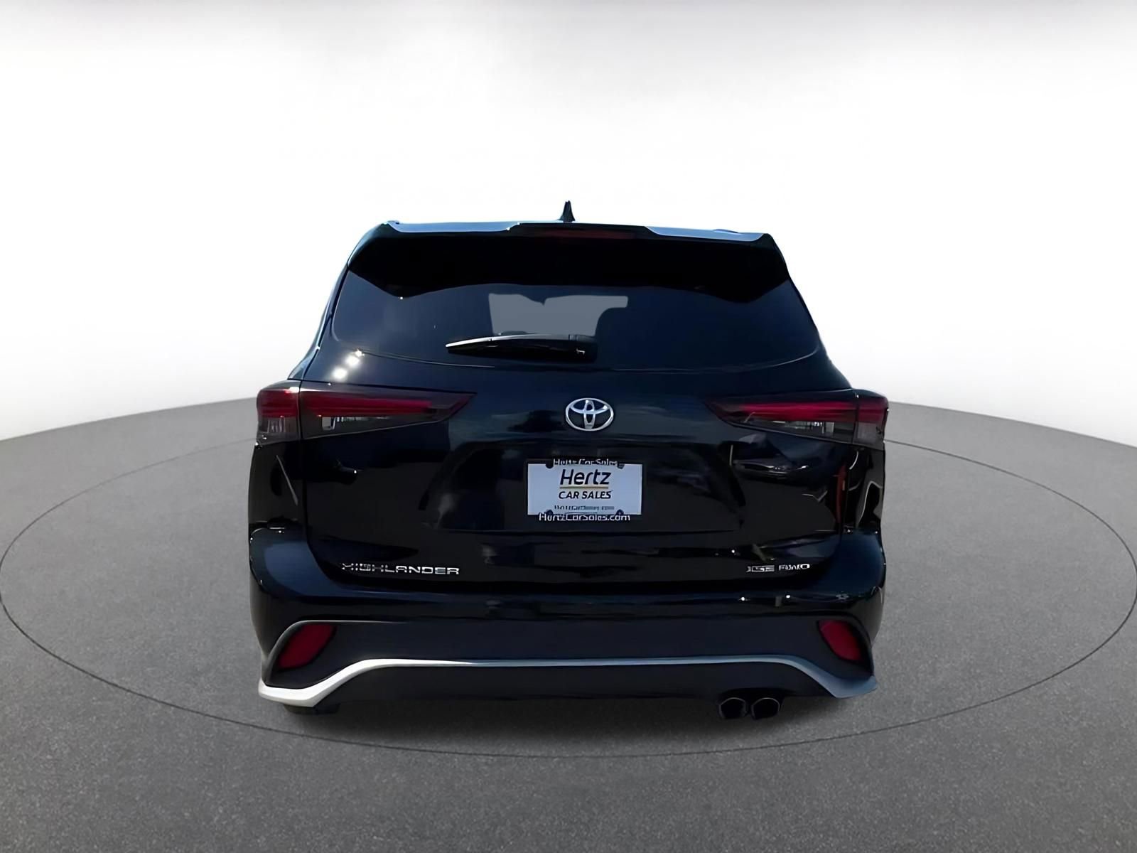 Thumbnail: 2025 Toyota Highlander - 11
