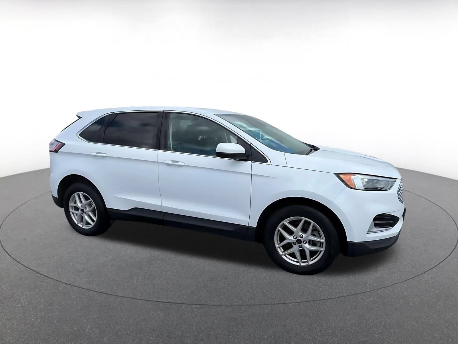 Thumbnail: 2024 Ford Edge - 2